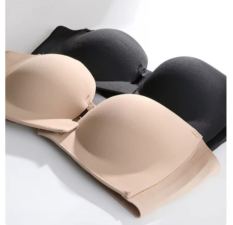 Rear view of black bra with straight shoulder straps