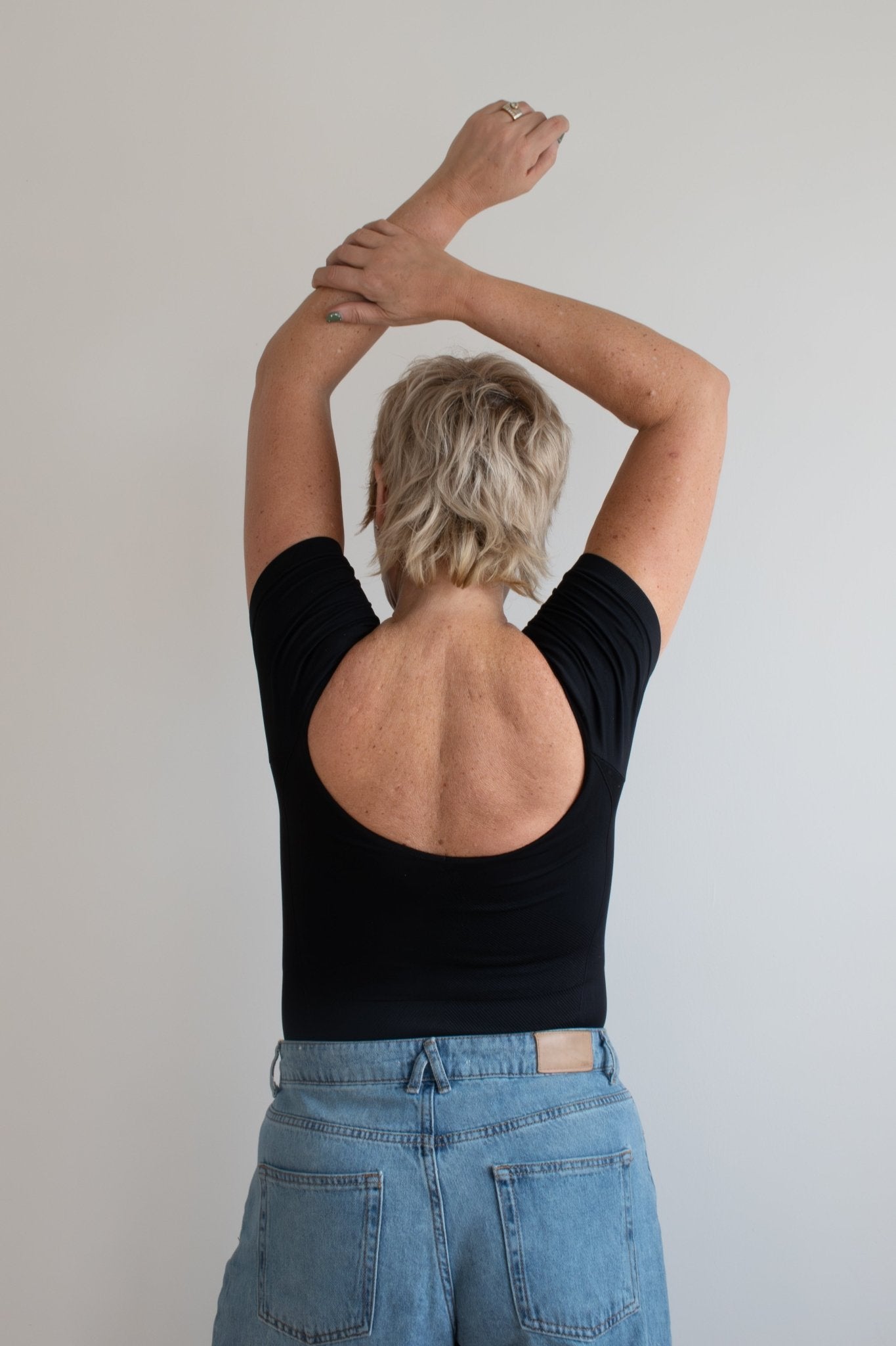 Round Neck Thong Bodysuit - Char's version - Luxmery