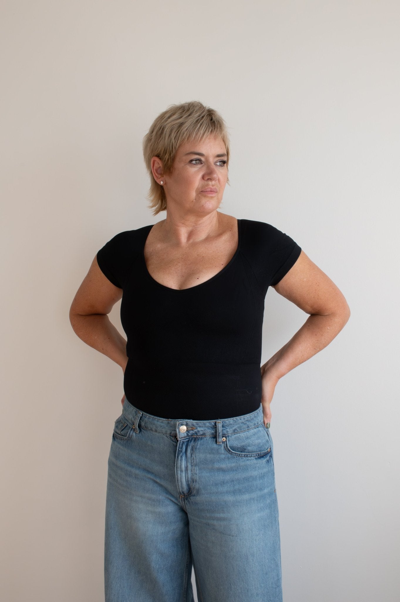 Round Neck Thong Bodysuit - Char's version - Luxmery