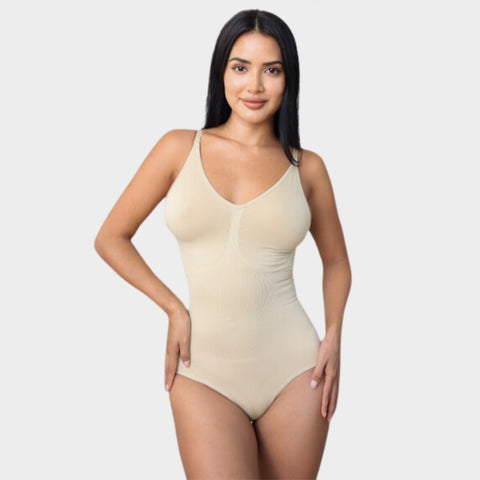FINALLY trying the viral bodysuit from Luxmery and WOW 😍 I took it out of  the package and my first thought was no way this fits BUT